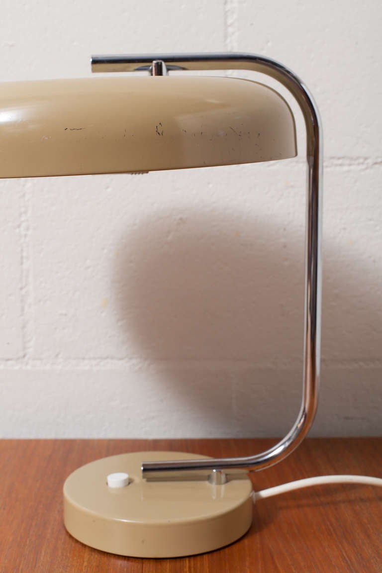 Bauhaus Style Chrome and Khaki Table Lamp In Good Condition In Los Angeles, CA