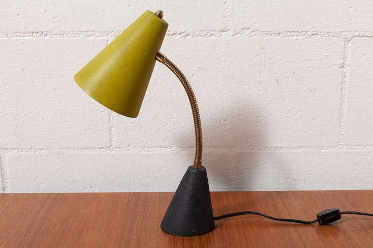 Dutch Hala Triangle Cone Desk Lamp