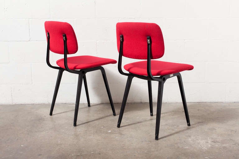 Pair of Red Upholstered Friso Kramer Revolt Chairs In Good Condition In Los Angeles, CA