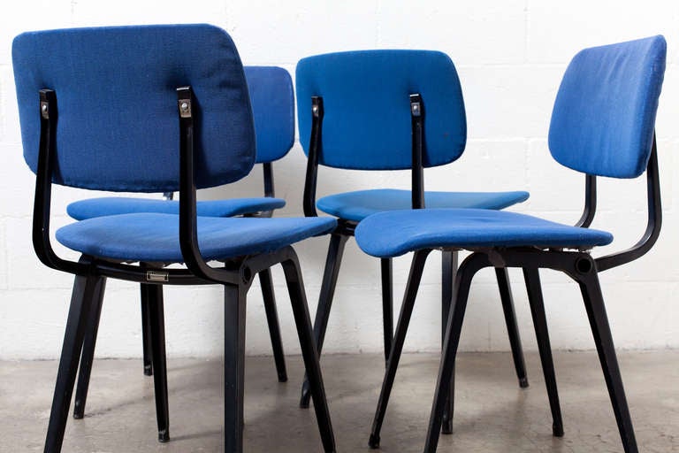 Mid-Century Modern Set of 4 Friso Kramer Revolt Chairs