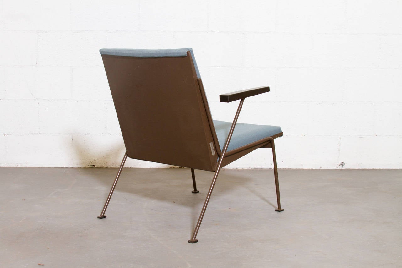 Enameled Pair of Wim Rietveld for Ahrend de Cirkel 1407 Oase Chairs