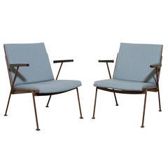 Pair of Wim Rietveld for Ahrend de Cirkel 1407 Oase Chairs