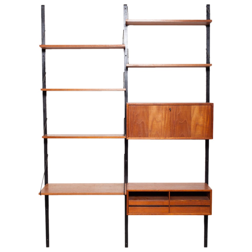 Poul Cadovius Royal Shelving System
