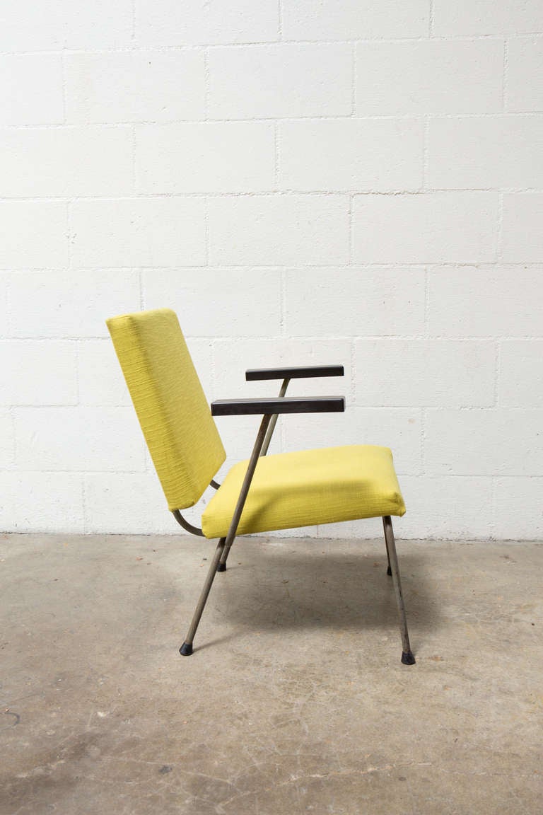 Wm. Rietveld Chair No.9 For Gispen Lounge Chair In Good Condition In Los Angeles, CA