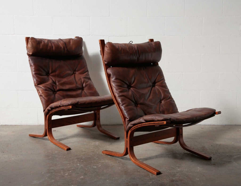 Pair Of Westnofa Leather "siesta" Easy Chairs