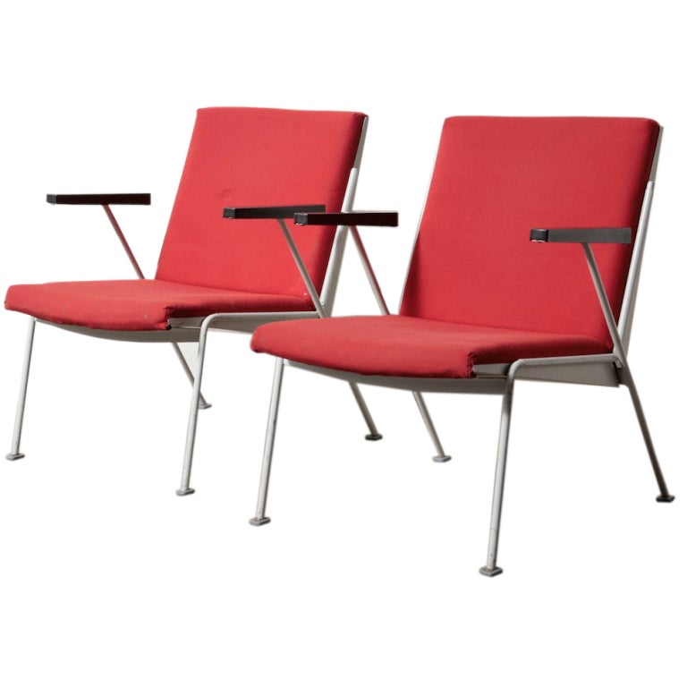 Pair of Wm. Rietveld Oase Arm Chairs