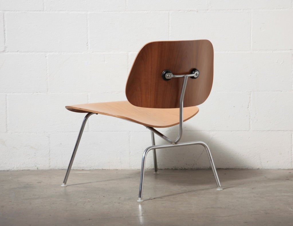 Mid-20th Century Pair Of Charles & Ray Eames 