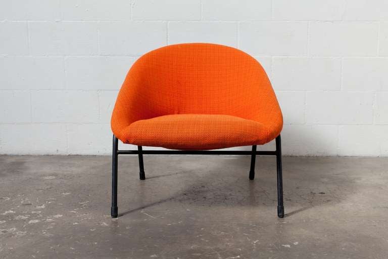 Artifort Bucket Chair at 1stDibs