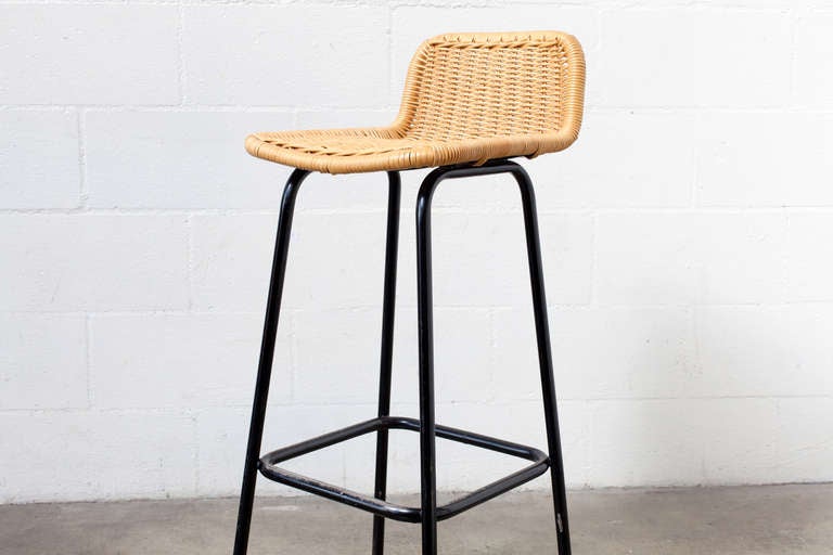 PAIR OF CHARLOTTE PERRIAND STYLE WICKER BAR STOOLS 1