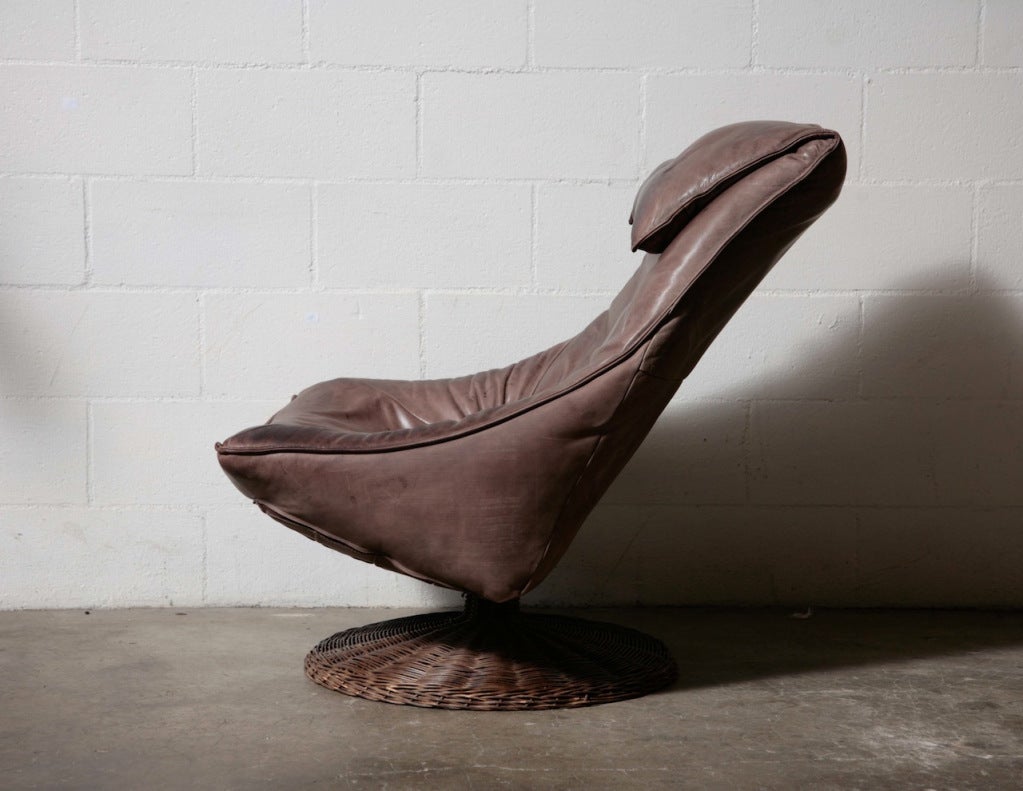 Gerard van den Berg Leather Swivel Lounge Chair 1
