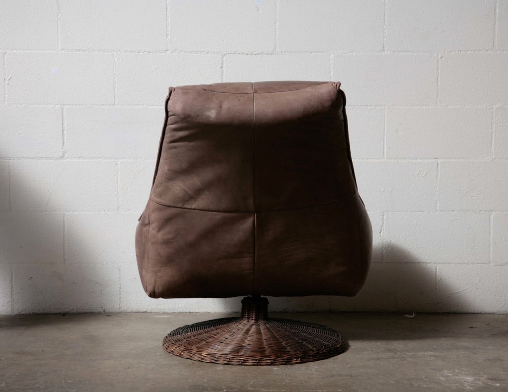 Gerard van den Berg Leather Swivel Lounge Chair 3