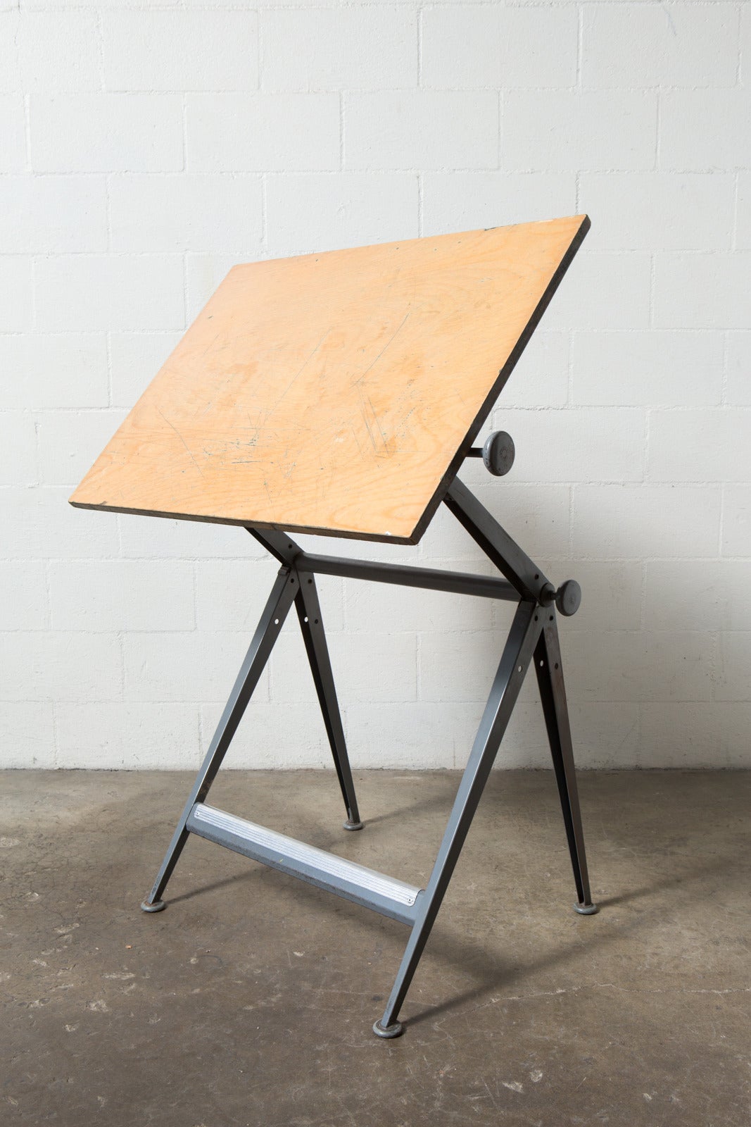 Wm. Rietveld and Friso Kramer "Reply" Drafting Table