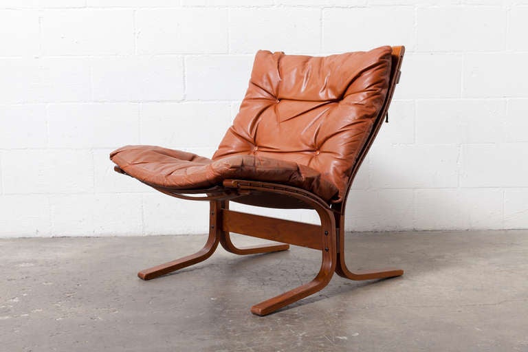 Mid-Century Modern Pair of Westnofa Leather 