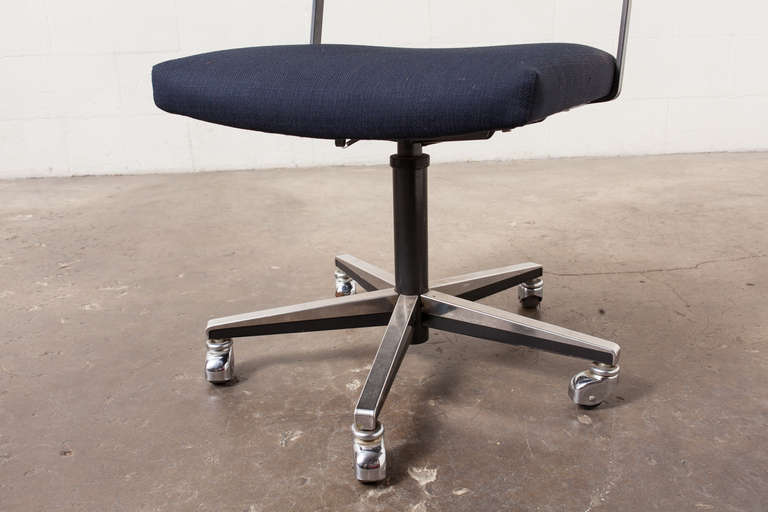 Gispen Rolling Office Chair by A.R. Cordemeijer 2