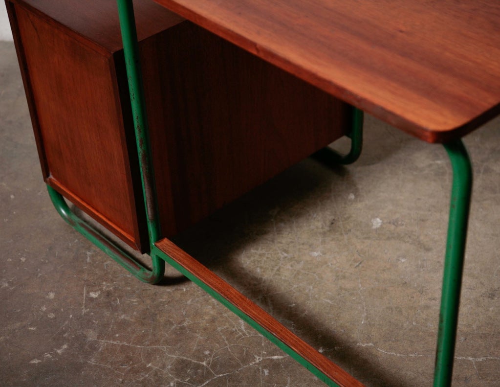 Deco Industrial Desk 1