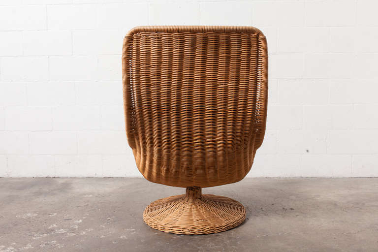 Gerard Van Den Berg Leather and Rattan Lounge Chair In Good Condition In Los Angeles, CA