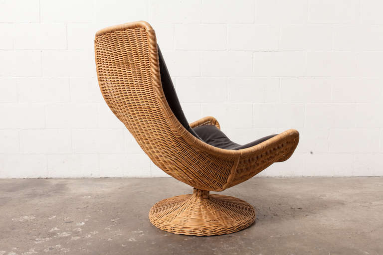 Mid-20th Century Gerard Van Den Berg Leather and Rattan Lounge Chair