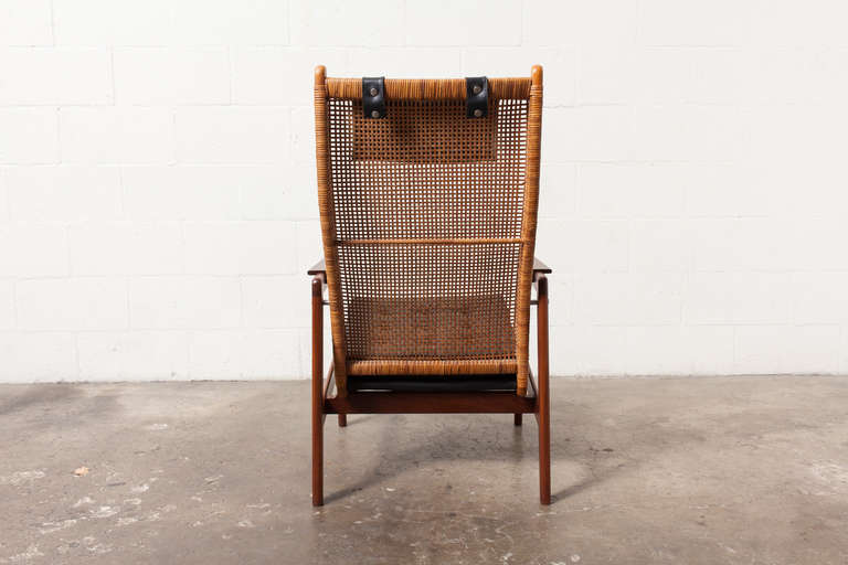 Dutch Muntendam Midcentury Rattan Lounge Chair
