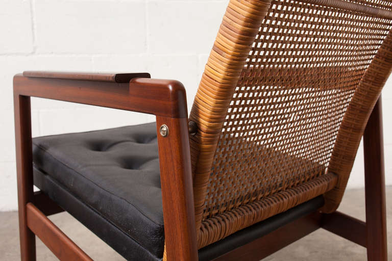 Muntendam Midcentury Rattan Lounge Chair 3