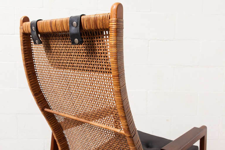 Muntendam Midcentury Rattan Lounge Chair 4