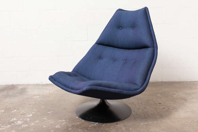 Mod Chair with New Royal Blue Upholstery and Original Saarinen Style Black Acrylic Enameled Base. 

Geoffrey Harcourt began designing for Artifort in 1962. He studied at the Royal College of Art in London, and won the title “Royal Designer for