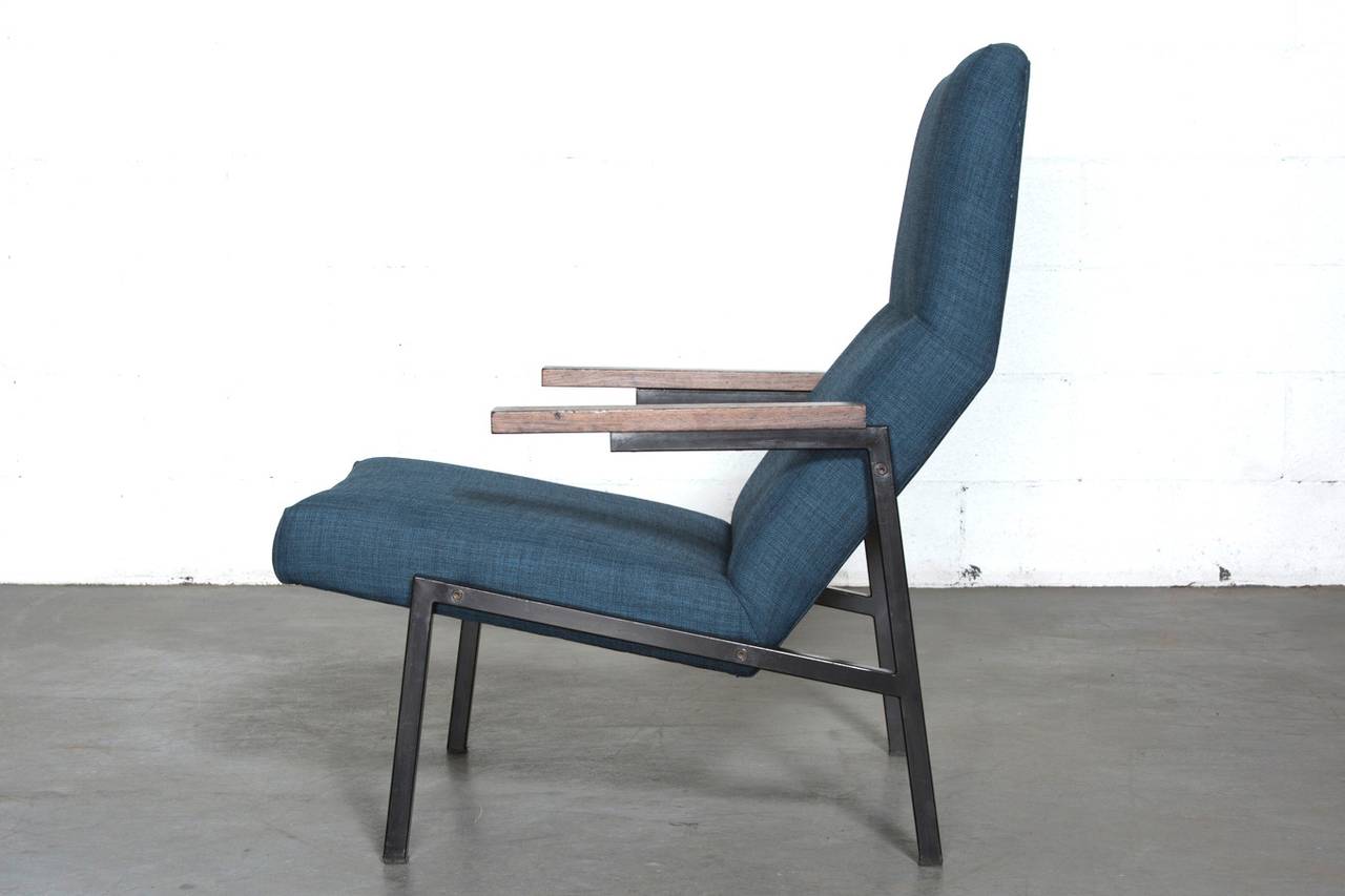 Mid-Century Modern Martin Visser His and Hers Lounge Chairs for 't Spectrum