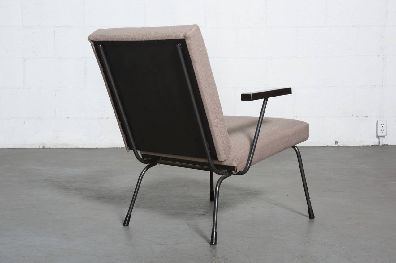 Mid-Century Modern Wim Rietveld 1407 Lounge Chair and Matching Ottoman for Gispen