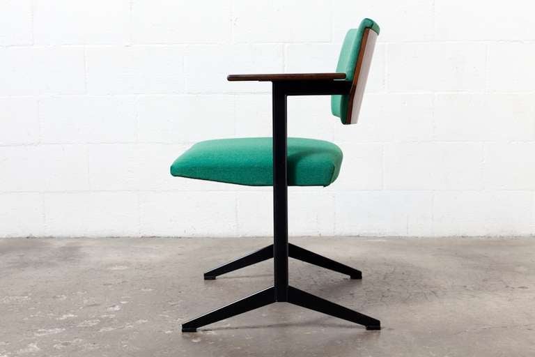 Mid-20th Century Friso Kramer Style Arm Chair by Auping
