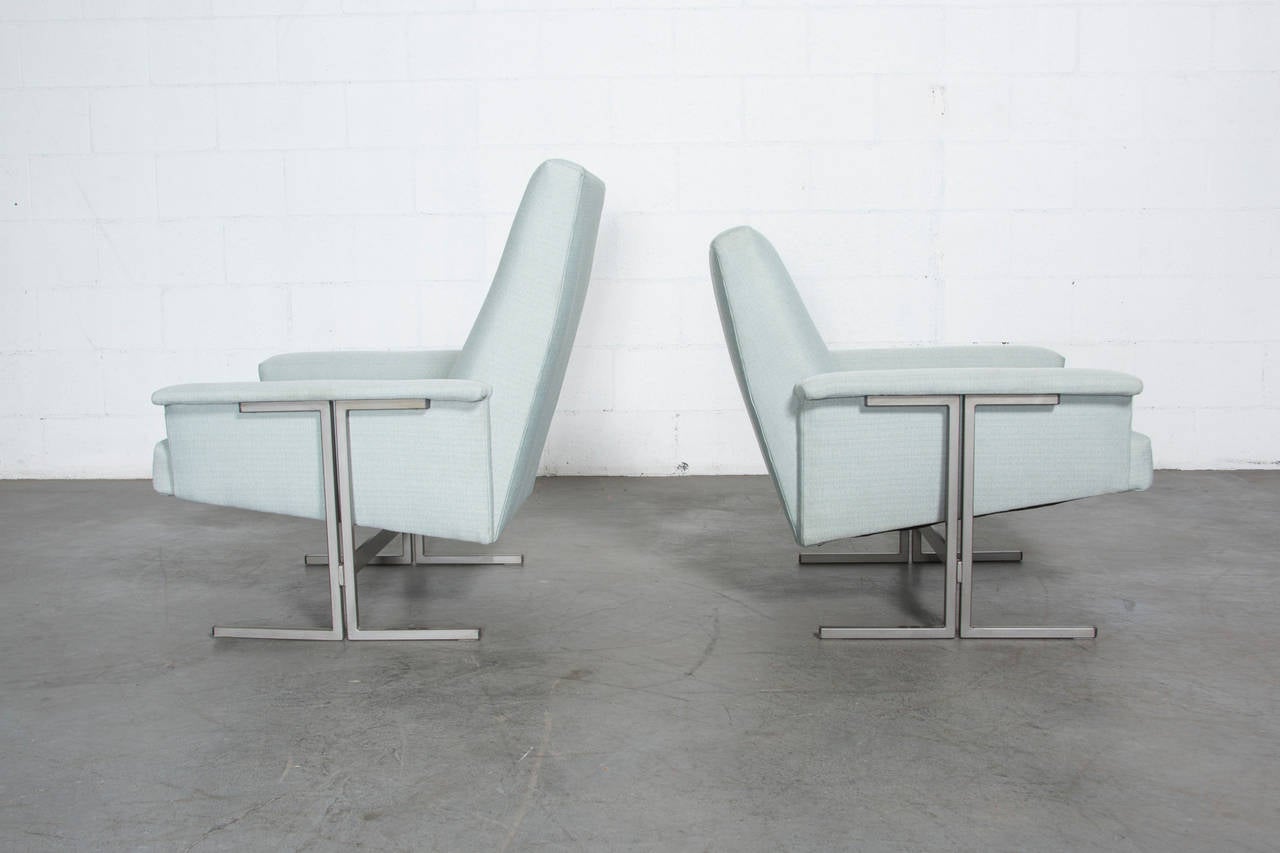 Mid-Century Modern Pair of His and Her Kjaerholm Style Lounge Chairs