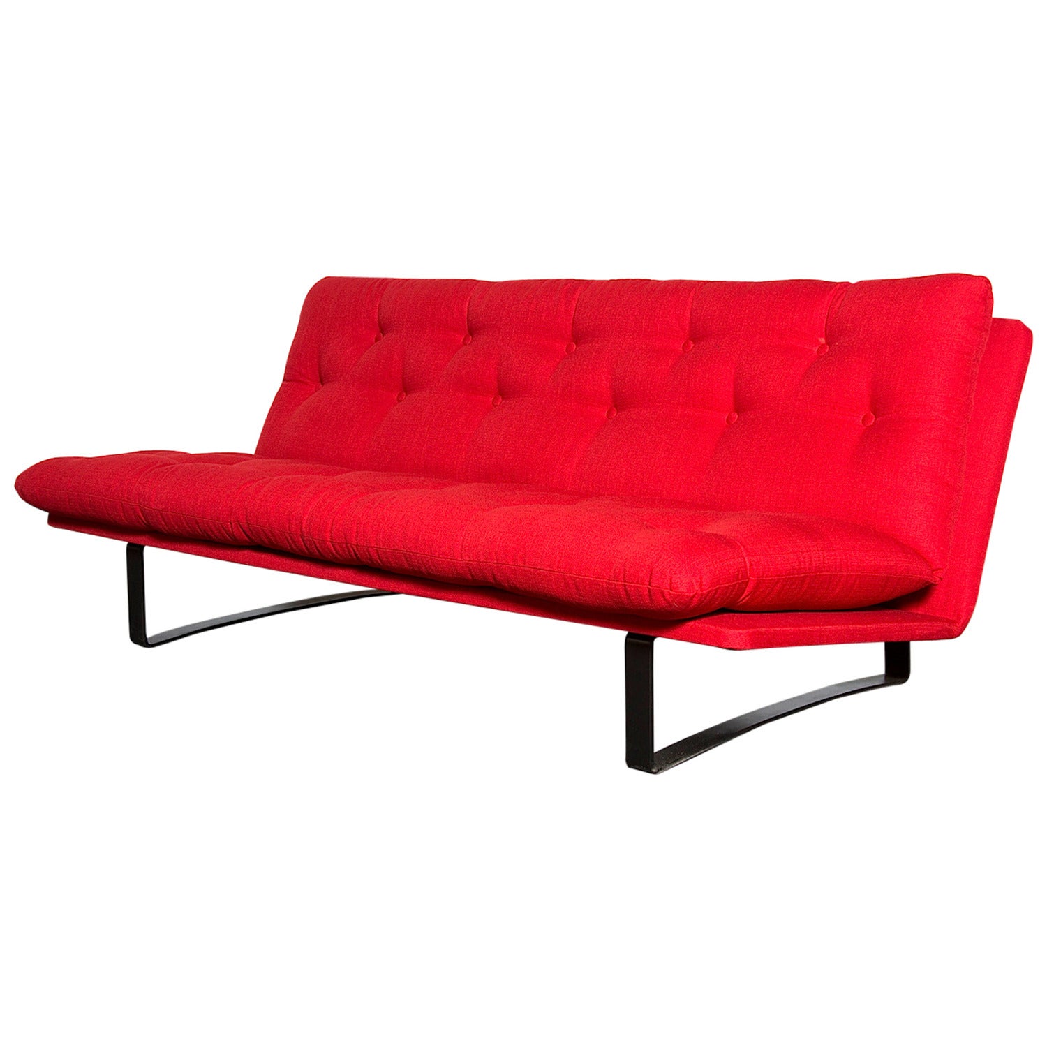 Kho Liang le Tufted Red Upholstered 'Model 662' Sofa for Artifort w/ Black Frame For Sale