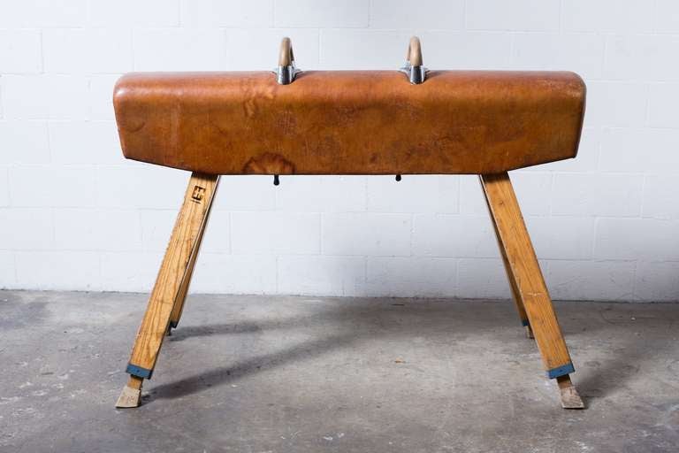 Original 1960's Gym Horse in Natural Leather with Original Vaulting Handles and Beautiful Patina