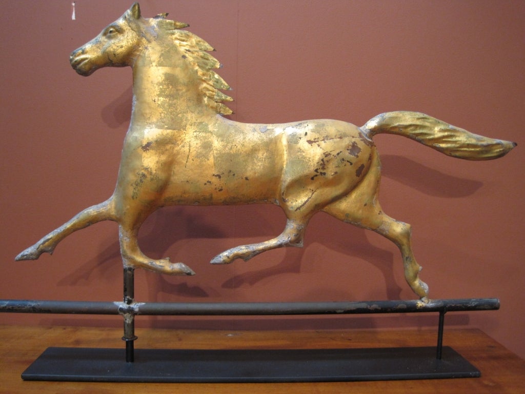 Full-bodied horse weathervane, copper with a zinc head, original gilt decoration. Guaranteed to be old.