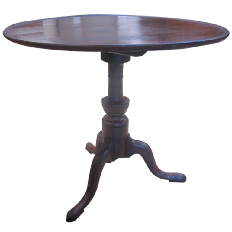 Queen Anne Tilt-Top Tea Table