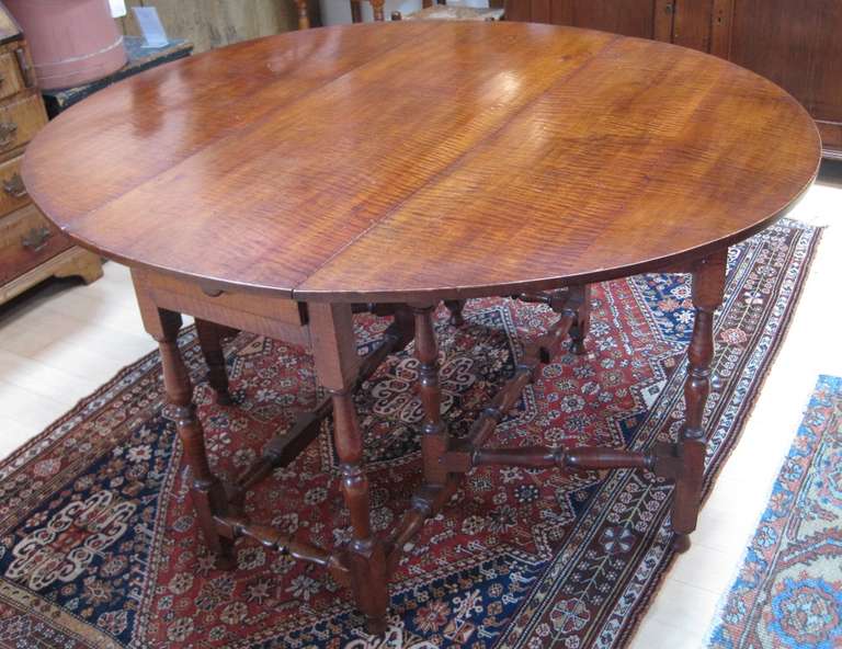 Tiger Maple Gate-leg Table