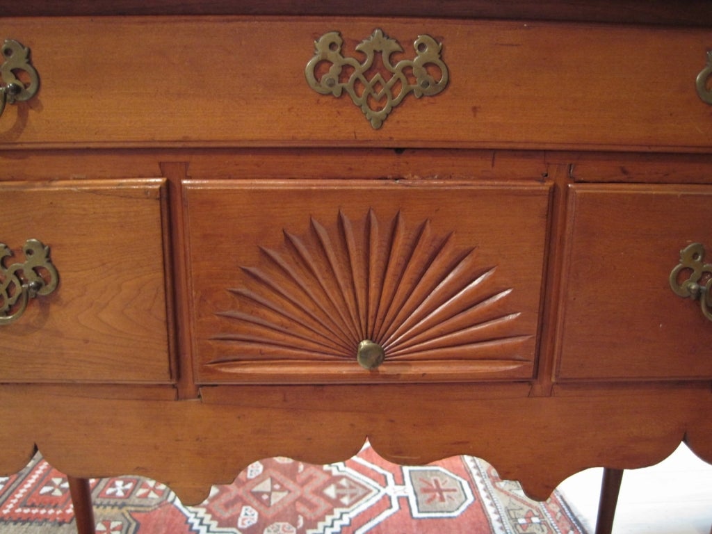 American Queen Anne Lowboy