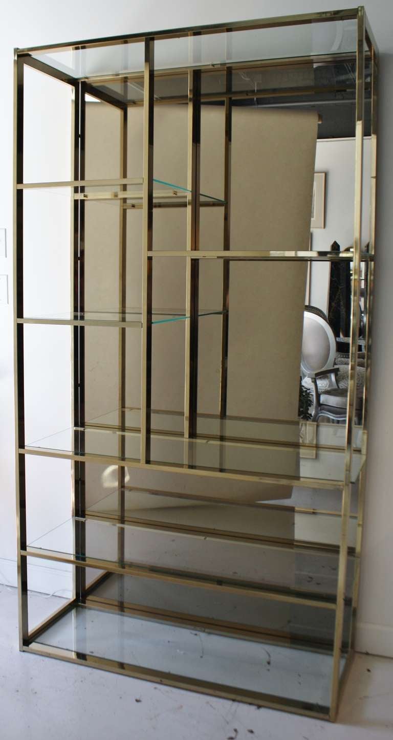Milo Baughman Brass and Mirror Etagere In Excellent Condition In Chicago, IL
