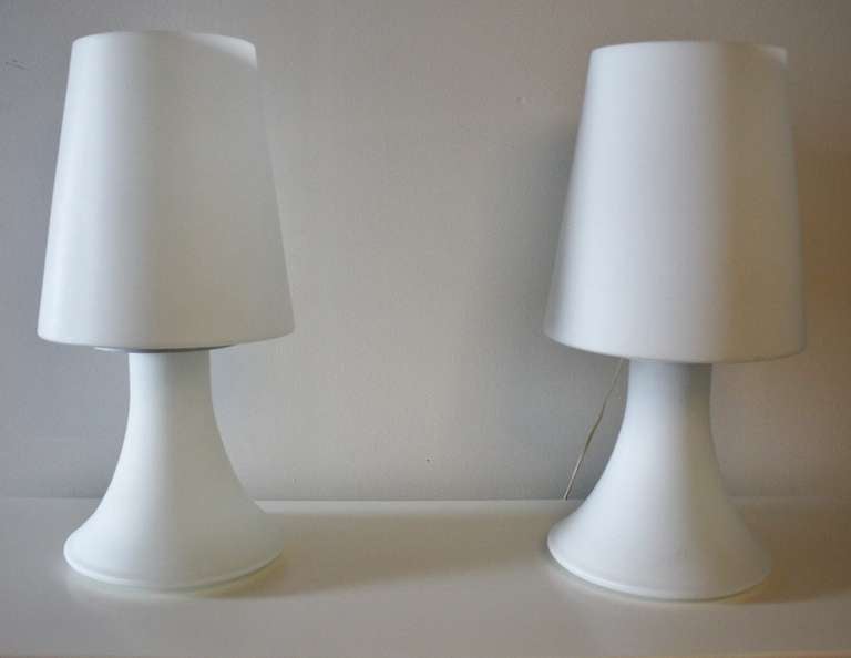 Mid-Century Modern Pair of White Glass Laurel Lamps and Shades