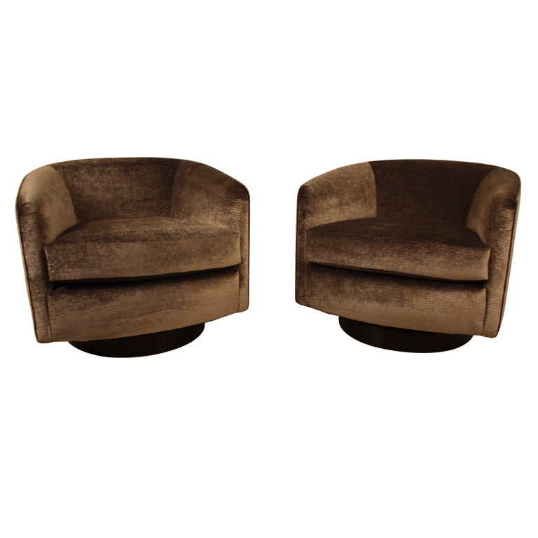 Pair of Milo Baughman Swivel Club Chairs