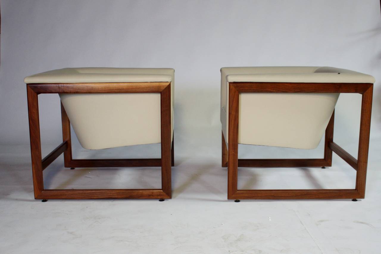Milo Baughman Cube Club Chairs In Excellent Condition In Chicago, IL
