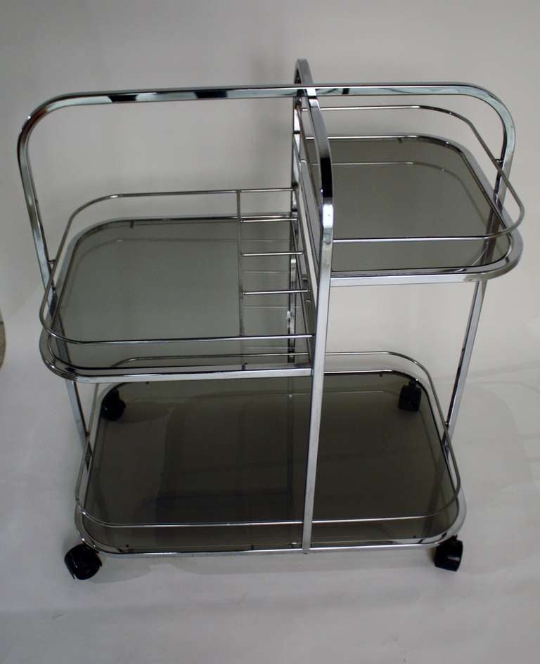 Art Deco Chrome Bar Cart In Excellent Condition In Chicago, IL