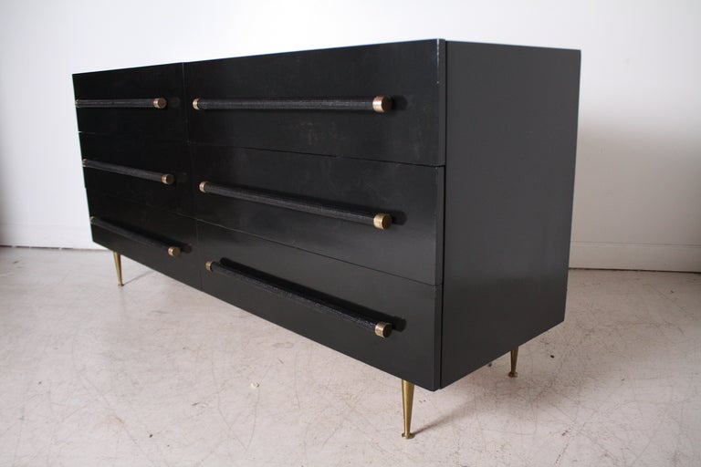 Mid-20th Century T.H. Robsjohn Gibbings Widdicomb Dresser