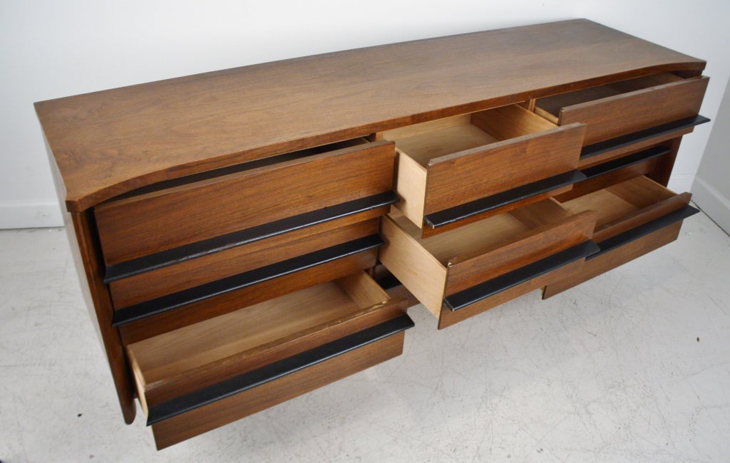 Walnut Mid Century Modern 9- Drawer Dresser