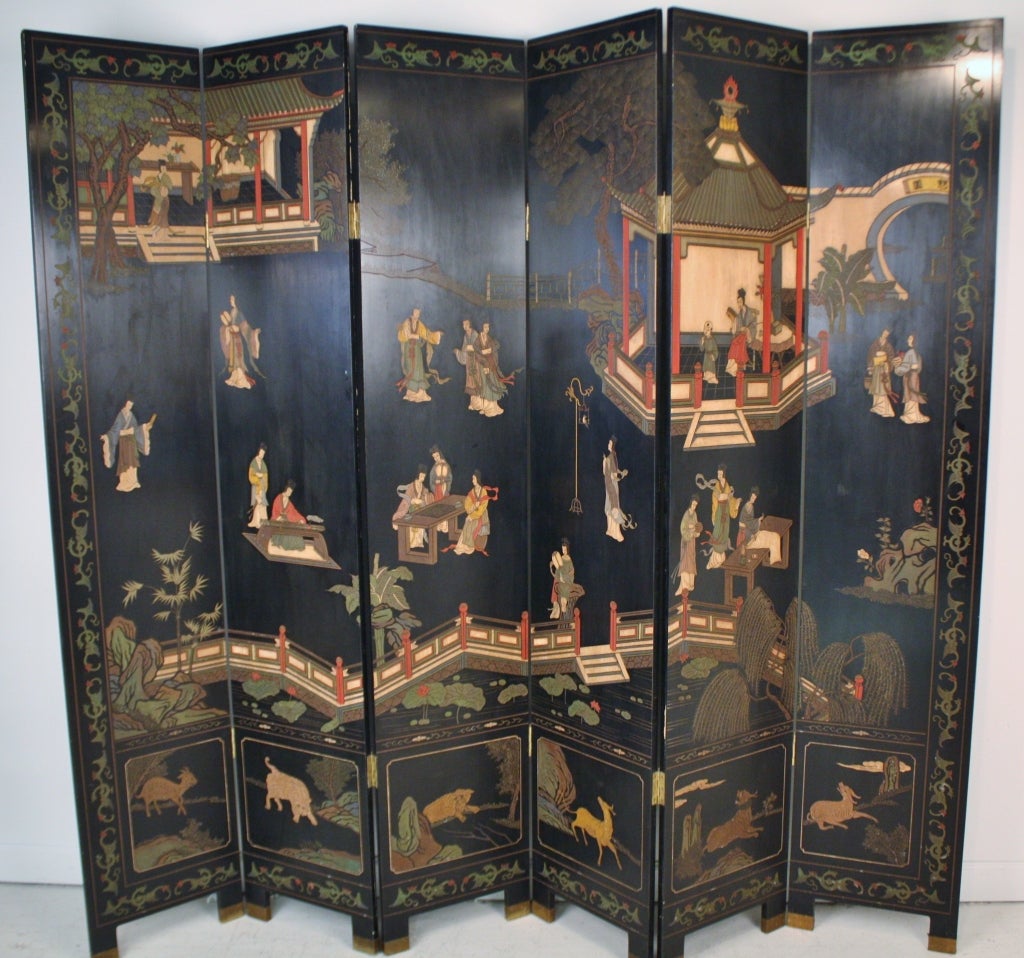 6-Panel Chinese lacquered wood screen depicts a lovely court scene in muted colors on the recto and a floral lily-pod motif with exotic birds on the verso.