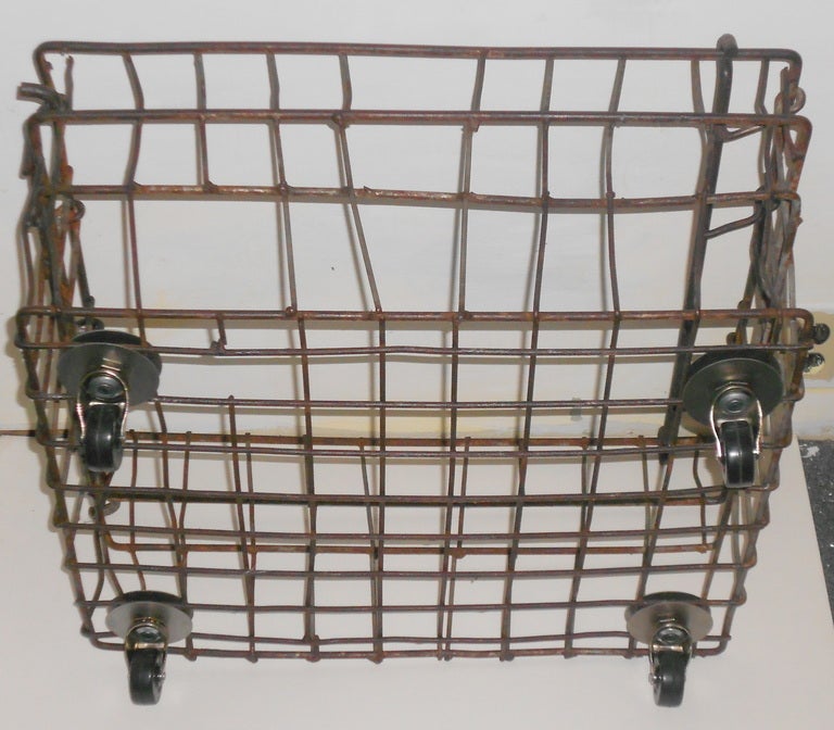 wire basket on wheels