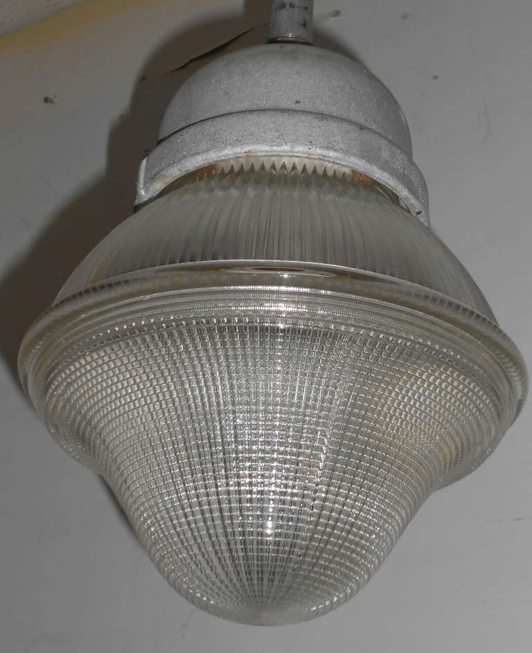 Holophane Acorn Light Of Cut Glass In Excellent Condition In Madison, WI