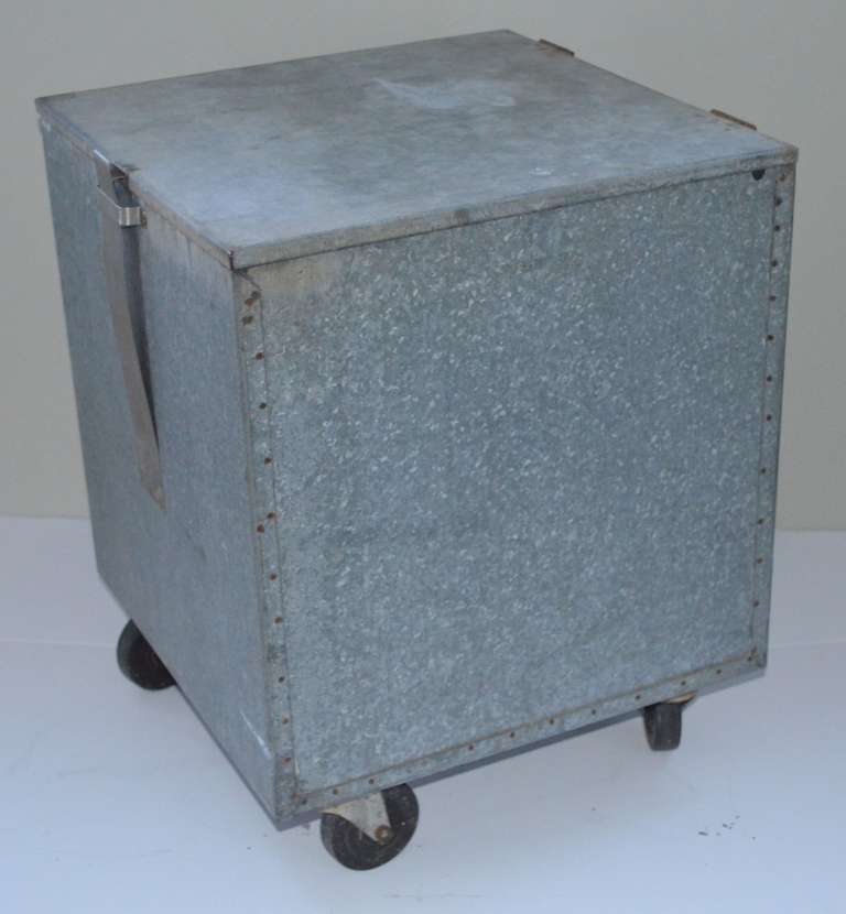 galvanized box with lid