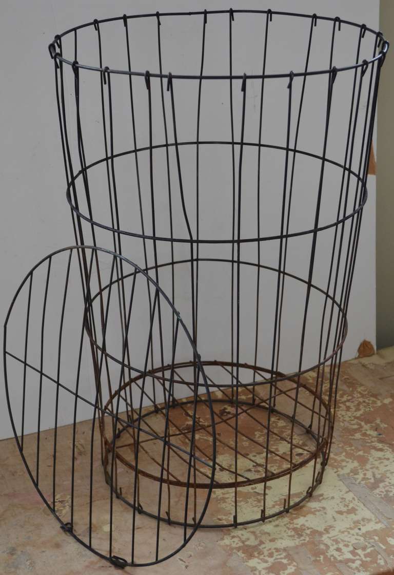 wire baskets with lid