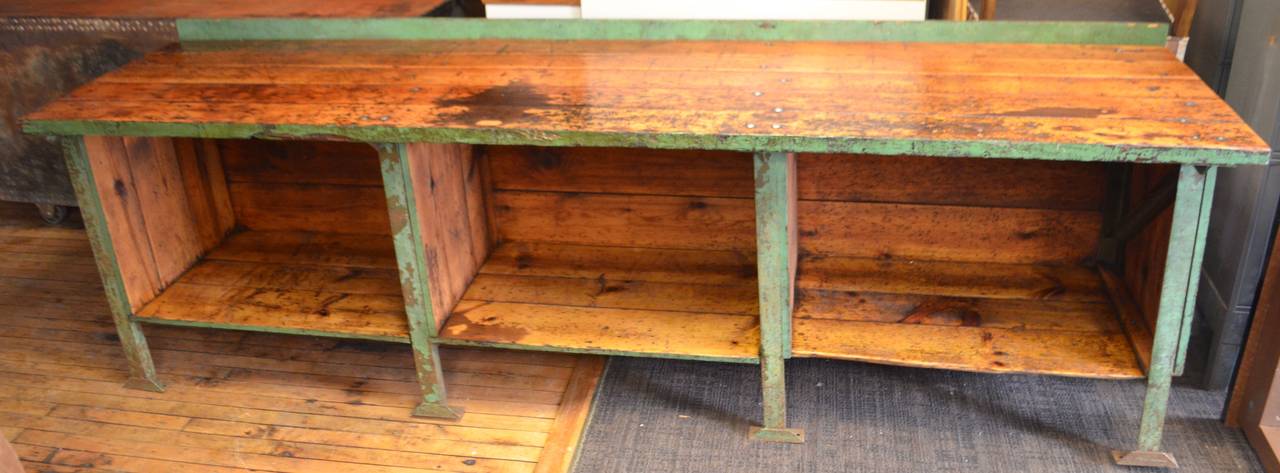 Early 20th Century Kitchen Counter or island In Excellent Condition In Madison, WI
