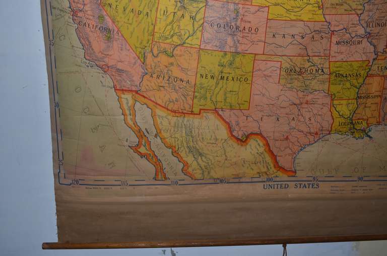 Mid-century School Map of United States, 1950 edition In Good Condition In Madison, WI