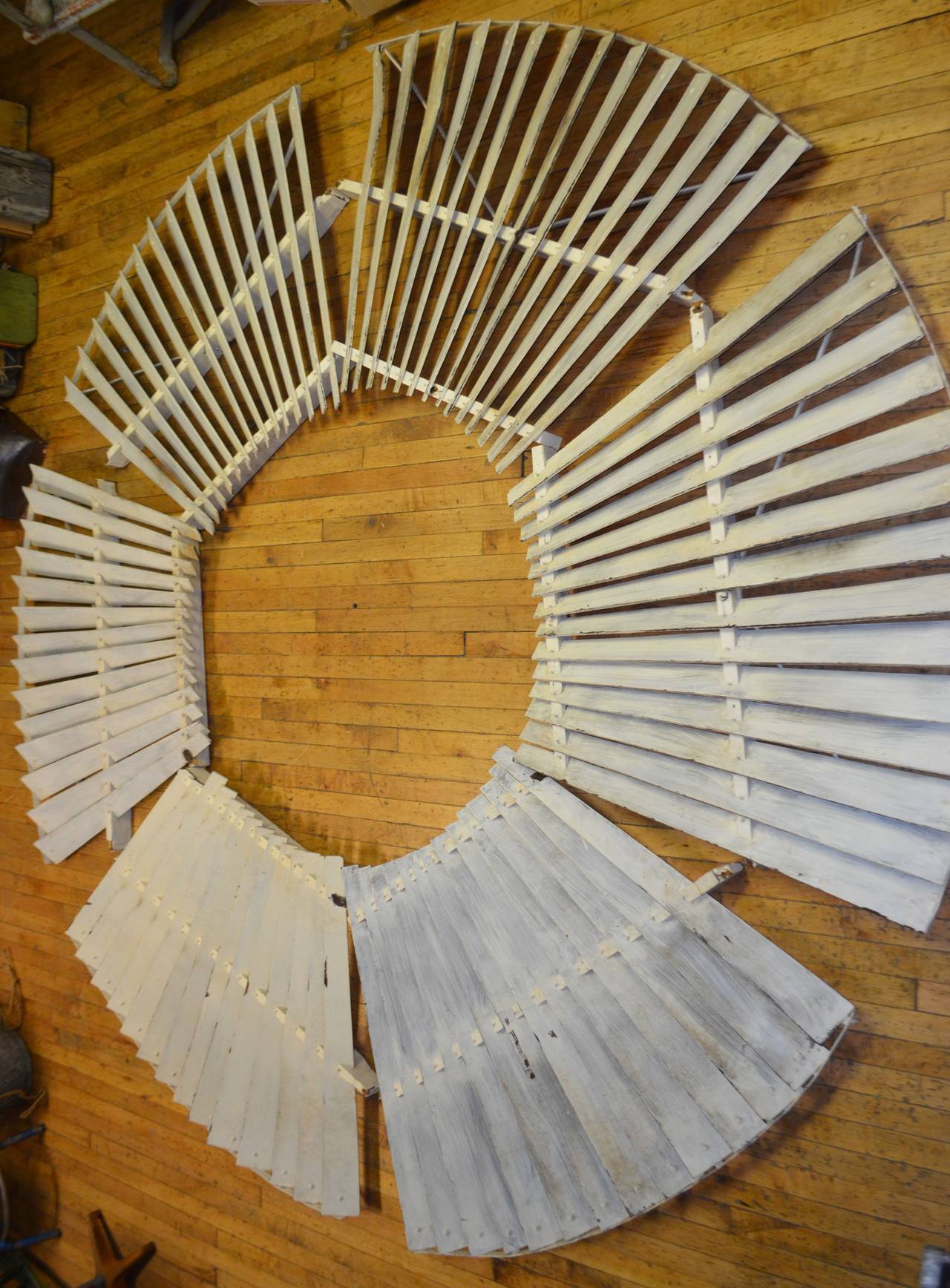Windmill of Wood from the Late 1800s In Excellent Condition In Madison, WI